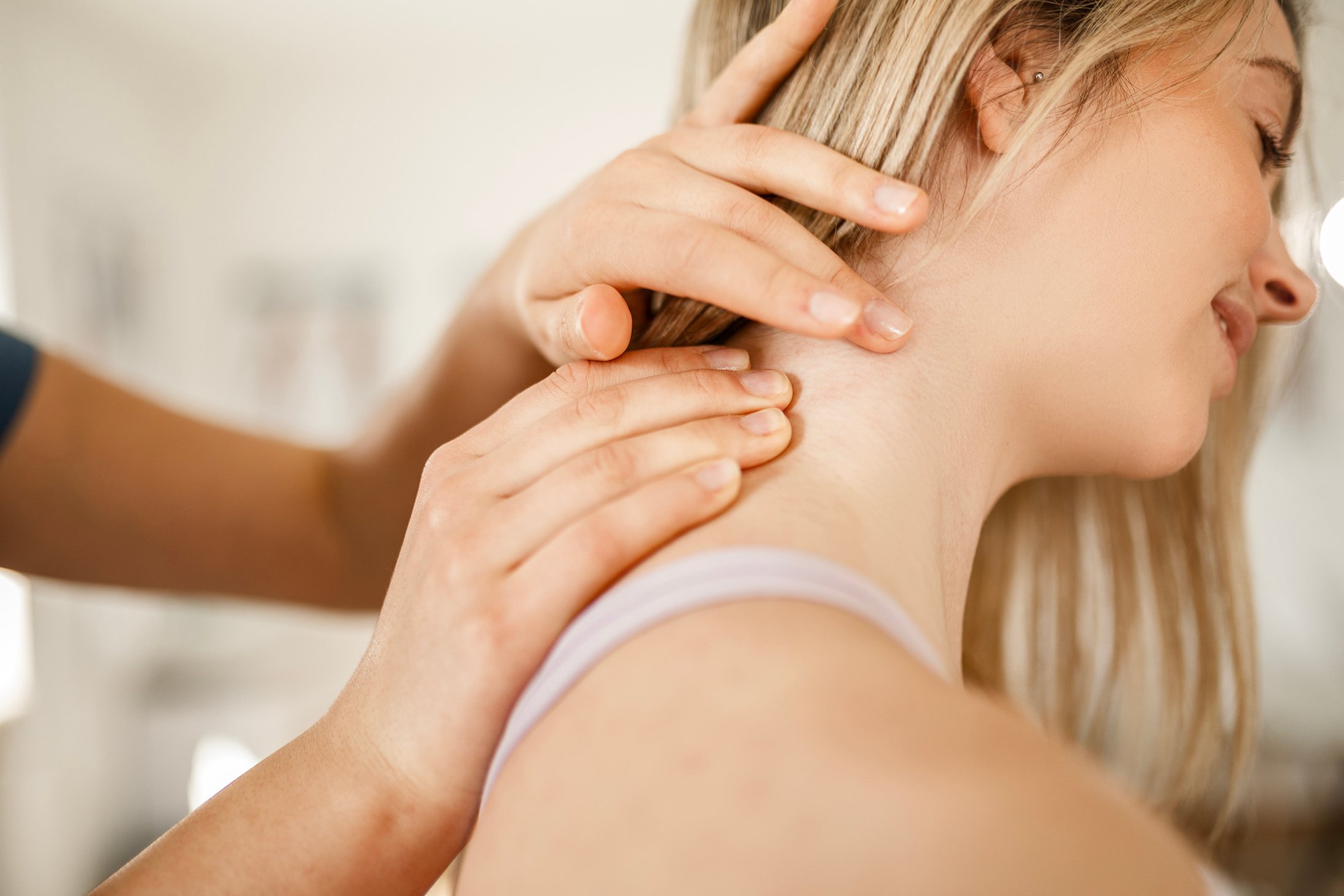 Physiotherapy for neck pain